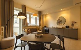Giselda Corner Suite - Smart Central